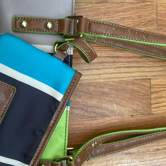 Anne Klein shoulder bag w/coin wallet - Picture 6 of 6